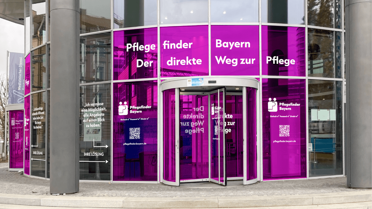 Mit Testimonial-Kampagne und PR-Aktion sorgt die Kampagne für Aufmerksamkeit für den Pflegefinder.Bayern.de und sein Angebot.