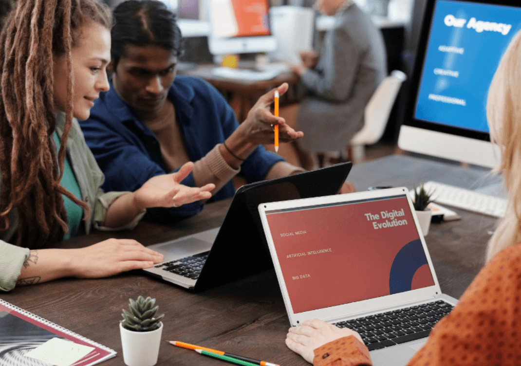 Social Media Header WordPress