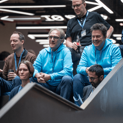 Ein beeindruckendes, globales Live-Event: Fachleute aus 40+ Ländern diskutierten zeitgleich mit allen, die auf der Münchner Konferenz vor Ort waren.