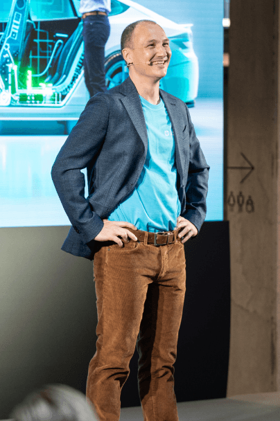 Ein beeindruckendes, globales Live-Event: Fachleute aus 40+ Ländern diskutierten zeitgleich mit allen, die auf der Münchner Konferenz vor Ort waren.